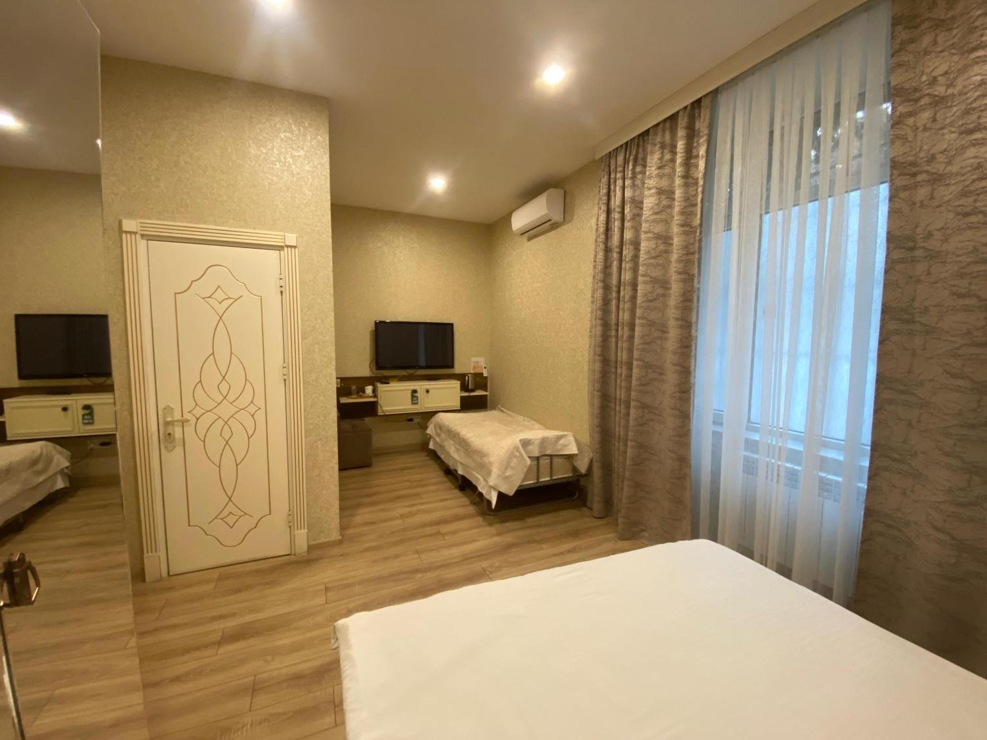 Midcity Hotel Baku Exterior foto
